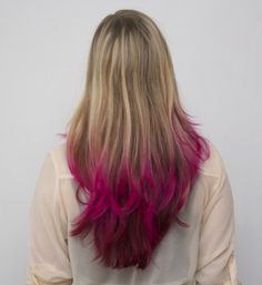 Red Hair On Brown Skin, Pink Hair Tips, Blonde Dip Dye, Pink Dip, Pink Dip Dye, Dyed Tips, Hair Dye Tips, Pink Diy, Pink Blonde