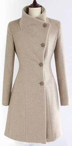 Surprisingly, I like this, especially the hourglass shape it gives Moda Vintage, Dress For Success, Coat Dress, Passion For Fashion, Autumn Winter Fashion, Work Outfit, Dress To Impress