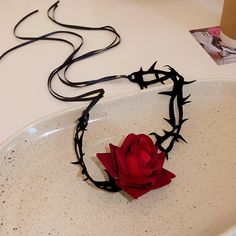 Material: Cloth Color: Necklace-Black, Necklace-Black-Red Fashion Element: Flowers Style: Dark style Dark Style, Style Dark, Color Necklace, Black Necklace, Chain Necklaces, Necklace Black, Dark Fashion, Red Fashion, Chains Necklace