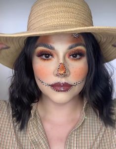 Pumpkin Patch Makeup, Scarecrow Costume Women Diy, Scarecrow Costume Makeup, Scarecrow Costume Women, Devil Makeup, Scarecrow Costume