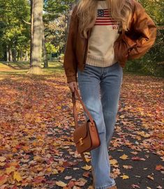 Estilo Indie, Sweater Season, Casual School Outfits, Autumn Outfits, Fall Fits, Thanksgiving Outfit, Mode Inspo, Fall 2023