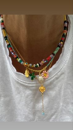 Indian Beaded Necklace, Libra Accessories, Classy Jewelry Aesthetic, Classy Jewelry Gold, Beaded Necklace Aesthetic, Beaded Necklace Outfit, Jewelry Aesthetic, Classy Jewelry