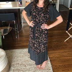 Size 2, Originally $70, Never Worn Tags In Black Floral Dress, Sweet Dress, Floral Dress Black, Black Floral, Floral Dress, Size 2, Midi Dress, Womens Dresses, Tags