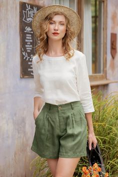 Linen High Waist Shorts - Etsy Feminine Summer Outfits, Feminine Summer, Shorts Linen, Chic Maxi Dresses, Classic Shirt Dress, Buy Linen, Short Blouses, Effortless Outfit, Linen Clothing