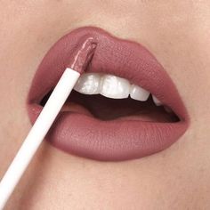 90's Nude Matte Mauve Liquid Lipstick - Runway Rogue. A mauve matte liquid lipstick with a natural, effortless Mauve Lipgloss, Lips Outline, Wedding Lip, Bridesmaid Nails, Wedding Decisions, Dry Lip, Lip Sticks, Plum Lips