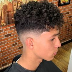 Boys Haircut Trendy Curly, Teen Boys Haircut Trendy, Teen Boys Haircut, Boys Haircut Trendy, Best Short Haircuts For Men, Man Cut, Mid Skin Fade, Short Haircuts For Men, Teen Boy Haircut