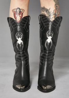 Spider Boots, Widow Dollskill, Boots Goth, Character Vibes, Pinterest Wardrobe, Face Your Fears, Occult Fashion, Cowboy Aesthetic