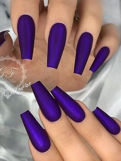 Coffin Nail Designs, Dark Purple Nails, Shaped Nails, Nails Set, Coffin Shape Nails, Makijaż Smokey Eye