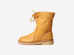 Århus Honey Winter Boots With Rubber Sole For Everyday Use, Everyday Winter Boots With Rubber Sole, Everyday Winter Leather Boots, Resort Clothes, Medium Chestnut Brown, Cozy Scandinavian, Yellow Jeans, Resort Outfit, Weather Boots