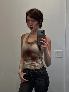 Us Halloween Costume, Zombie Clothes, Quick Halloween Costumes, Joker Cosplay, Halloween Inspo, Last Of Us, Costume Outfits, Best Cosplay, Cosplay Outfits