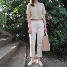 Trouser Shorts Outfit Korean, Cl Fashion, Inspired Outfits, Minimalist Fashion Women, Style Parisienne, Look Office