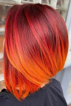 Fire Hair Color, Sunset Hair, Hairstyles For Thick Hair, Fire Hair, Short Red Hair, Balayage Ombré, Bold Hair Color, Medium Length Hairstyles