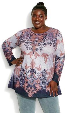 Shop Evans Purple Paisley Print Long Sleeve Swing Top at Yours Clothing. Discover women’s plus size clothing in sizes 10-36 with fast delivery. Black Culottes, Purple Paisley, Plus Size Top, Print Tunic, Casual Blouse, Plus Size Casual, Paisley Print, Women Long Sleeve, Everyday Fashion