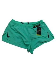 Nike Aeroswift Flyvent Running Shorts CJ7837-342 Size XL. (A) Nike Aeroswift Shorts, Active Wear Outfits Winter, Running Fits, Nike Aeroswift, Nike Clothes, Basketball Clothes, Preppy Summer Outfits, Practice Outfits, Athletic Clothes