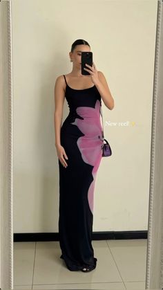 Longue Wear Outfits, Lisbon Aesthetic Outfits, Long Fitted Dress Outfit, Night Out Looks Summer, Outfits Vestidos Largos, Top Farm, Thanksgiving Outfits, Perfect Thanksgiving, Fashion Top Outfits