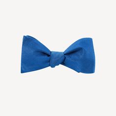 We've partnered with The Tie Bar to bring you this classic assortment of hand tied bowties in a variety of colors. Size is 2.5 in. wide x 58 in. long. Material: Handmade of 100% Silk Fabric Care: Imported, Dry-clean Only Detail: Hand Tied Wedding Bow Tie, Slim Tie, Bow Tie Wedding, Wedding Bows, Wedding Ties, Tie Bar, Tuxedos, Classic Blue, Bow Ties