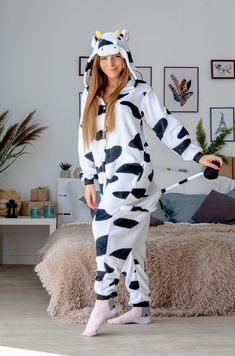 Cow Costume Adult Cow Onesie Cow Pajamas Cow Cosplay Adult - Etsy Cow Pajamas, Cow Cosplay, Farm Animal Costumes, Cow Onesie, Cow Halloween Costume, Pyjamas Onesie, Foral Dress, Adult Onesie Pajamas, Animal Onesies