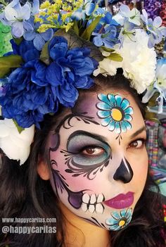 Sugar Skull Makeup Half Face, Day Of The Dead Face Painting, Sugarskulls Makeup, Sugar Skull Costume Diy, Half Sugar Skull Makeup, Day Of The Dead Face Paint, Easy Dia De Los Muertos Makeup Ideas