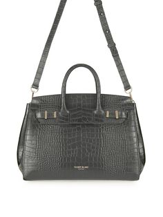 DESIGN
The new Gigi handbag encapsulates Teddy Blake's modern-classic appeal. Made in Italy from croco embossed calf skin the semi structured silhouette is reworked to fit an on-the-go lifestyle. The detachable strap allows it to be styled over the shoulder and the roomy interior can fit all your daily essentials &more.
DESCRIPTION
Made In ItalyCroco embossed leather with matching trimReal suede interiorGold toned hardware
DETAILS
Media10.6"h x 5.7"w x 13.4"lHandle drop length: 3.4"17" to 23" de Luxury Crocodile Pattern Top Handle Satchel, Modern Formal Shoulder Bag With Crocodile Pattern, Luxury Textured Leather Briefcase, Modern Crocodile Pattern Formal Shoulder Bag, Luxury Bags With Palladium Hardware For Work, Luxury Bag With Palladium Hardware For Work, Luxury Crocodile Pattern Shoulder Bag For Business, Designer Top Handle Satchel With Crocodile Pattern, Office Top Handle Satchel With Crocodile Pattern