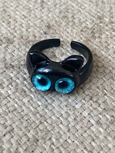 This super cool cat ring is very cute! It's is adjustable. It's a great small accessory to add to any outfit and show your love for your  cat! choose your fav color! Cute Adjustable Hypoallergenic Rings, Handmade Adjustable Novelty Rings, Adjustable Cat Design Ring As Gift, Cheap Rings With Cat Design For Gift, Elegant Cat Design Jewelry Ring, Black Cat Ring, Silver Cat Design Ring, Cat Rings Jewelry, Ring Cat