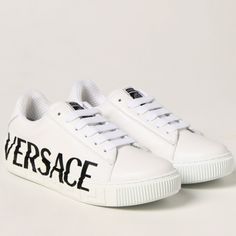 New Season Versace Smooth Leather Sneakers For Kids Size It30 Versace Leather, Navy Blue Sneakers, Versace Chain, Sneakers For Kids, Versace Sneakers, Sneakers Box, Versace Kids, Versace Shoes, Toddler Sneakers