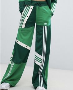 Streetwear Sporty Pants With Three Stripes, Streetwear Sportswear Bottoms With Side Stripes, Contrast Stripes Sportswear Sweatpants For Streetwear, Green Streetwear Pants With Side Stripes, Sporty Multicolor Full-length Bottoms, Chic Fall Outfits, Cute Anime Chibi, Anime Chibi, Fashion Pants