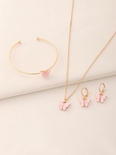 Rosa chiclete  Collar     Embellished   Jóias e relógios infantis Soft Girl Jewelry, قلادات متدلية, Braided Bracelet Diy, 1950s Jewelry, Gold Pendent, Pretty Jewelry Necklaces, Butterfly Decor, Rose Bonbon, Pink Collar