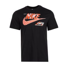 If you want to show your love for the Nike brand, you can do it in the Sole Rally Futura Men's Tee. It brightly and boldly showcases the Nike logo. The lightweight cotton consistency of this shirt makes it cool and easy to move in.Tee. Nike branded. Lightweight. Machine washable. Nike Short Sleeve T-shirt With Branding, Nike Black Collegiate T-shirt, Nike Sportswear T-shirt With Graphic Print, Nike Black Sportswear T-shirt, Nike Sportswear Breathable T-shirt, Sell Shoes, Nike Brand, Nike Logo, Mens Tees