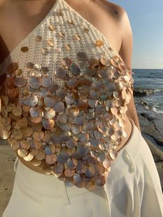 Seashell too, white pants. Ocean. Seashell Outfit, White Crochet Top Outfit, Our Last Summer, Lace Princess Wedding Dresses, Feather Chandelier, Crochet Top Outfit, White Crochet Top, Crochet T Shirts, Crochet Ladies Tops