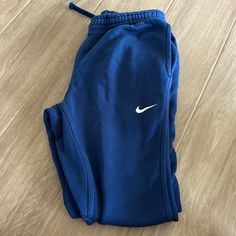 Never Worn Bought Wrong Size Nike Blue Sweatpants For Loungewear, Nike Navy Loungewear Bottoms, Nike Navy Bottoms For Loungewear, Blue Nike Cotton Bottoms, Nike Blue Cotton Pants, Navy Nike Bottoms For Loungewear, Nike Blue Sweatpants With Pockets, Nike Navy Cotton Bottoms, Navy Cotton Nike Bottoms