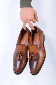 Calf-Leather Loafer Shoes (3 Colors)-baagr.myshopify.com-shoes2-BOJONI Gents Shoes, Shoe Care Kit, High End Shoes, Professional Shoes, Leather Loafer Shoes, Exclusive Shoes, Leather Shoes Men, Formal Shoes, Penny Loafers