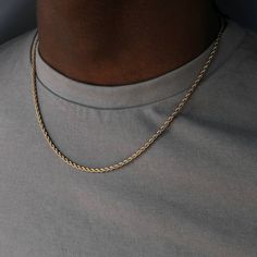 *🌟 3MM option available  Simple Gold Rope twist chain (unisex) Staple Jewelry piece perfect for everyday wear. Can be worn on its own or layered with other chains & necklaces from our shop. -------------------------------------------------------- Lengths Available (inches) 18"  20" 22"  24" Width: 2mm -Model is male, 5'10 & a size S/M (For size reference)  ► Made from the highest quality 316L stainless steel with PVD vacuum coated 18k gold plating. ► Guaranteed to never fade, tarnish or lose it Gold Necklace Men, Chain Men Necklace, Male Necklace, Male Accessories, Hot Necklaces, Piercing Labret, Chain Necklace For Men, 18k Gold Chain, Gold Rope Chains