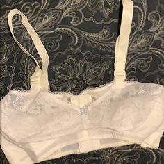 Supportive Pin Up Style Bra By Colesce Couture Lingerie Size 40g Delicate Fitted Bra With Delicate Straps, White Feminine Bra With Lace Closure, Feminine White Bra With Lace Closure, Feminine String Bra With Delicate Lace, Sheer Underwire Bra For Wedding, Wedding Underbust Fitted Bra, Elegant Lace Bra For Wedding Night, Wedding Sheer Underwire Bra, Wedding Underwire Sheer Bra