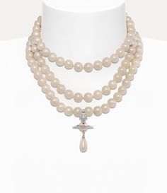 Three Row Pearl Drop Choker in PLATINUM-PEARL-MULTI | Vivienne Westwood® Vivienne Westwood Three Row Pearl Necklace, 1987 Fashion, White Necklace, Harris Tweed, Swarovski Pearls, Pearl Drop, Lace Boots, Vivienne Westwood, Necklace Designs