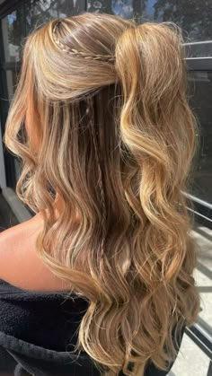 Wedding Hair Inspo Bridesmaid, Updo Hairstyles For Birthday, Curled Hairstyles For Wedding Bridesmaid, Hairstyle For Bday, Long Hair Wedding Styles Bridesmaid, Updo Hairstyles For Homecoming, Cute Bday Hairstyles, Holiday Hairstyles For Long Hair, Cute Bridesmaid Hairstyles