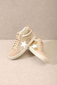 Cheap Casual Gold Sneakers, Casual Gold Sneakers Cheap, Luxury Gold Casual Sneakers, Luxury Gold Sneakers With Rhinestones, Designer Gold Low-top Custom Sneakers, Luxury Gold Sneakers With Laces, Luxury Gold Sneakers, Gold Low-top Sporty Custom Sneakers, Luxury Embellished Gold Sneakers