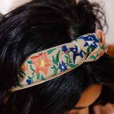 This headband is pure magic! Designed with a true embroidered fabric in the prettiest vintage floral pattern. The colors in this headband are sooo incredibly pretty and easy to throw in your hair. It will make your outfit come alive, so you definitely need it! Multicolor Headband For Spring, Multicolor Spring Headband, Bohemian Headband For Spring, Multicolor Bohemian Hair Accessories For Spring, Beige Headband For Spring, Bohemian Multicolor Hair Accessories For Spring, Spring Bohemian Multicolor Hair Accessories, Spring Beige Headband, Cream Hair Accessories With Matching Headband For Summer