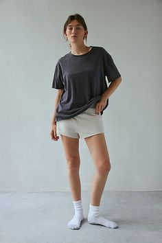 Better-than-basic Out From Under tee in a slouchy, oversized fit. Designed with a crew neckline, drop shoulders and short sleeves with raw, rolled edges for a relaxed finish. Only at Urban Outfitters. Features Out From Under Taylor oversized crew neck tee Oversized t-shirt Soft and stretchy knit Crew neckline with drop shoulders and short sleeves with raw, rolled edges Raw, rolled hemline Relaxed, oversized fit Regular length UO exclusive Content + Care 100% Cotton Machine wash Imported Size + F Effortless Short Sleeve T-shirt For Loungewear, Effortless Relaxed Fit T-shirt For Loungewear, Boxy Effortless Short Sleeve T-shirt, Relaxed Crew Neck Short Sleeve Top For Everyday, Relaxed Crew Neck Short Sleeve Top, Oversized Effortless T-shirt With Crew Neck, Relaxed Fit Soft-washed Short Sleeve Top For Everyday, Oversized Effortless Crew Neck T-shirt, Effortless Boxy Fit T-shirt