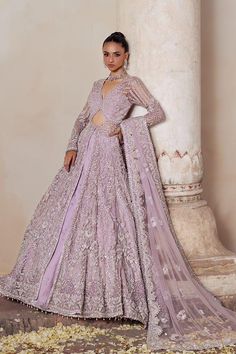 SZDesignsBoutique helps YOU to embrace your unique sense of style and express yourself confidently lavender Net  Maxi | formal Pakistani Designer Hand Embellished & Embroidery Gown | hand work Indian Suits | custom stitch Guest Outfit | made to order Gift for her Latest top-quality Pakistani Designer Wedding/Partywear Collection (Replica) Fabric Details: Embroidered & Embellished front Body net. Embroidered back Body net. Embroidered & Embellished front Net Penal Embroidered organza Borders Embr Long Tail Gown, Maxi Pakistani, Tail Gown, Net Gown, Gown Indian, Pakistani Bridal Dress, Indian Suit, Net Gowns, Pakistani Clothes Online