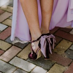 Description
Sizing / Details
Shipping / Return




Burgundy velvet sandal with lilac satin back bow
 
The Violette sandals exude style no matter where you look at them. Elegant, flirtatious and transgressive, they have been created to become the object of all eyes. To do this, we have combined the glamor of burgundy velvet with the elegance of satin in the bow, the class of Swarovski and colors that bear its name. voila! A true work of art to dress your feet.

For the first time we included in Evening Sandals With Satin Bow And Round Toe, Party Heels With Bow Straps And Block Heel, Chic Sandals With Bow For Prom, Chic Bow Sandals For Prom, Open Toe Heels With Detachable Bow For Party, Party Open Toe Heels With Detachable Bow, Party Heels With Detachable Bow And Open Toe, Evening Closed Toe Sandals With Bow, Open Toe Sandals With Ribbon For Party