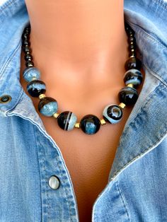 Agate and Obsidian Necklace Big Beads Necklace, Obsidian Necklace, Bold Necklace, Women's Jewelry Sets, Fancy Jewelry, Chunky Necklace, Elegant Necklaces, Beaded Choker, Matching Bracelets