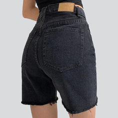 Take your style game to the next level with these 90s-inspired raw edge. straight leg shorts from the 2023 Summer Collection. Crafted with a light wash. high-waist. and a zipper and button closure. these shorts are sure to make a statement wherever you go!Distinctive Features: 90s-Inspired: Get an street and vintage look with these shorts that feature a timeless 20th-century style. Light Wash: The light wash offers a subtle yet eye-catching appeal. Straight Leg: Enjoy an effortlessly stylish sha Denim Patterns, Current Fashion Trends, Light Blue Color, Light Wash Denim, Street Style Outfit, Raw Edge, Vintage Look, Next Level, Summer Collection