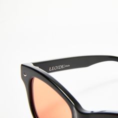 Our HELIX frames, LEOIDE's signature orange lens sunglasses, are the ultimate style statement for your daily adventures. These unisex designer shades combine the boldness of orange lenses with a timeless grunge-inspired aesthetic. Crafted with precision from premium 100% Mazzucchelli Acetate The HELIX orange lens sunglasses are vintage-inspired, taking on an approachable, yet statement choice. Classic Orange Sunglasses With Gradient Lenses, Modern Orange Wayfarer Sunglasses, Orange Wayfarer Sunglasses With Anti-reflective Coating, Orange Polarized Wayfarer Sunglasses, Orange Wayfarer Sunglasses With Polarized Lenses, Orange Lens Sunglasses, Gender Neutral Style, Orange Sunglasses, Eye Silhouette