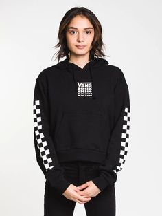 Details:Vans style# Vn0a4s95blk Crop Pullover, Trendy Hoodies, Vans Style, Women's Vans, Hoodie Girl, Womens Vans, Black Media, Black Hoodie, Clothing Items