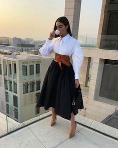 Olivia Culpo Fitted Suits, Effortlessly Chic Outfits, فستان سهرة, Classy Work Outfits, Looks Street Style, Classy Casual Outfits, Stylish Work Outfits, Modest Fashion Outfits