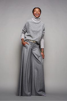 J.Crew Fall/Winter 2015 Presentation Jcrew Fall, Elegante Y Chic, Fall 2015 Style, Fashion Week 2015, Mode Boho, Ny Fashion, Cooler Look, Pantalon Large, Grey Pants