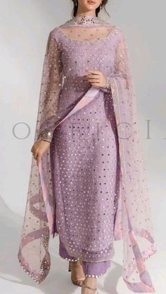 Dapper Details: Captivating and Latest Fancy Suit Styles for Eid Suits For Women Indian, Stylish Kurtis Design, Trendy Outfits Indian, Anarkali Dress Pattern, Dress Design Patterns, Simple Pakistani Dresses