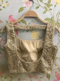 Readymade Saree Blouse for Women Party Wear Blouses Fancy - Etsy Bosnia and Herzegovina Sari Blouse Styles, Lehenga Bollywood, Choli Blouse Design, Sleeveless Blouse Designs, Blouse Designs Catalogue, Sari Design, Choli Blouse, Saree Blouse Neck Designs, Lehenga Blouse Designs