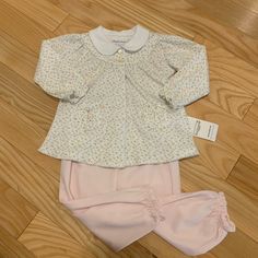 Nwt Ralph Lauren Layette Set Size 6 Months Fitted Cute Ralph Lauren Tops, Cute Fitted Ralph Lauren Tops, Cute Ralph Lauren Long Sleeve Top, White Fitted Playwear Set, Cute White Ralph Lauren Top, Ralph Lauren White Charming Tops, Baby Boy Ralph Lauren, Green Plaid Dress, Ralph Lauren Baby Girl