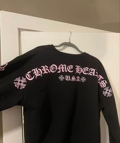 Chrome Hearts Shirt, Underground Clothing, Trainers Outfit, Crop Top Outfits, Black Chrome, Streetwear Fashion Women, Baddie Outfits Casual, Chrome Hearts, Dream Clothes